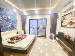 BÁN SIÊU PHẨM HIẾM PHỐ HUỲNH THÚC KHÁNG - NGÕ Ô TÔ - 48m2 - 15.6 TỶ